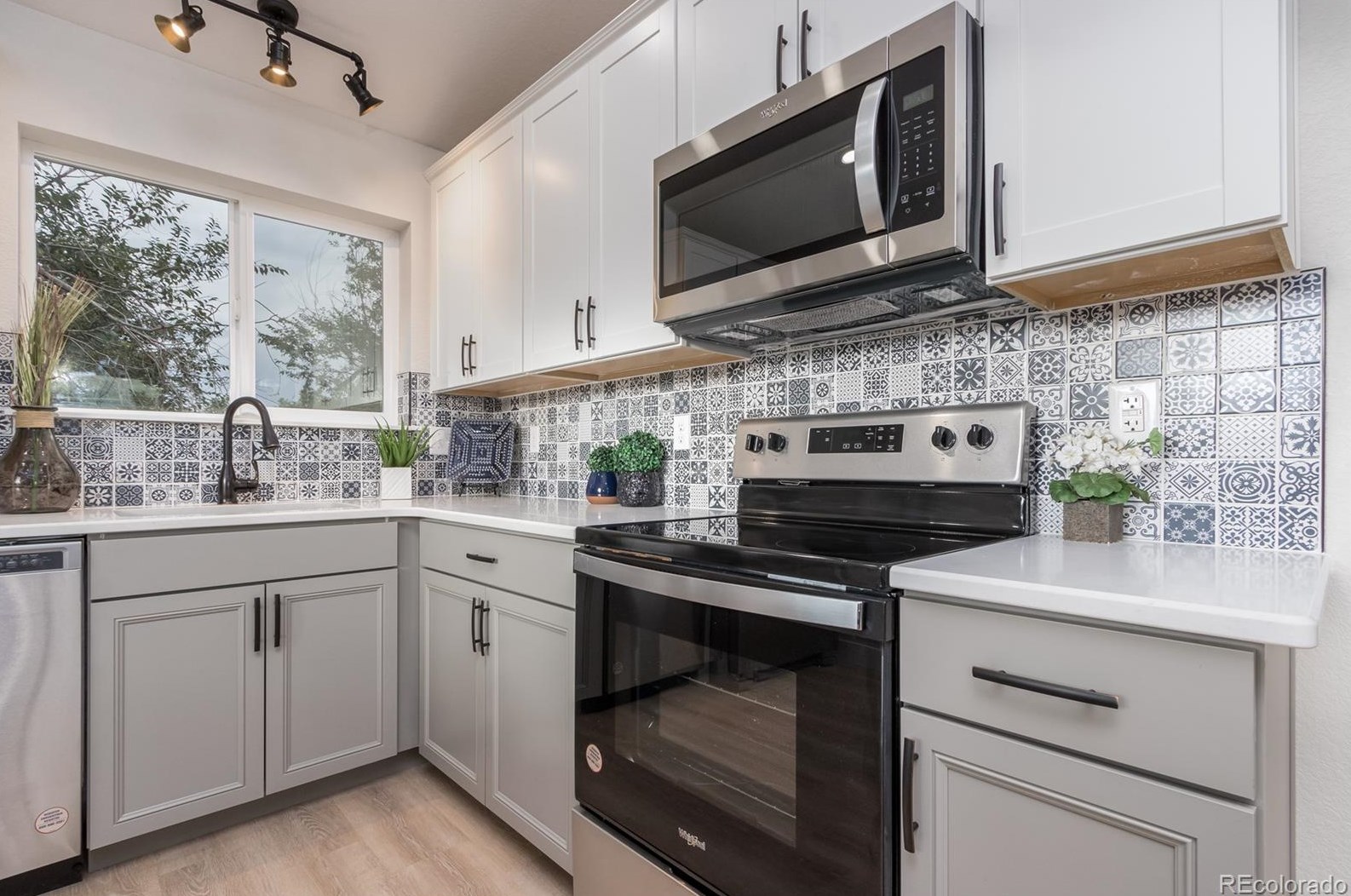 824 Logan Ave, Colorado Springs CO exterior