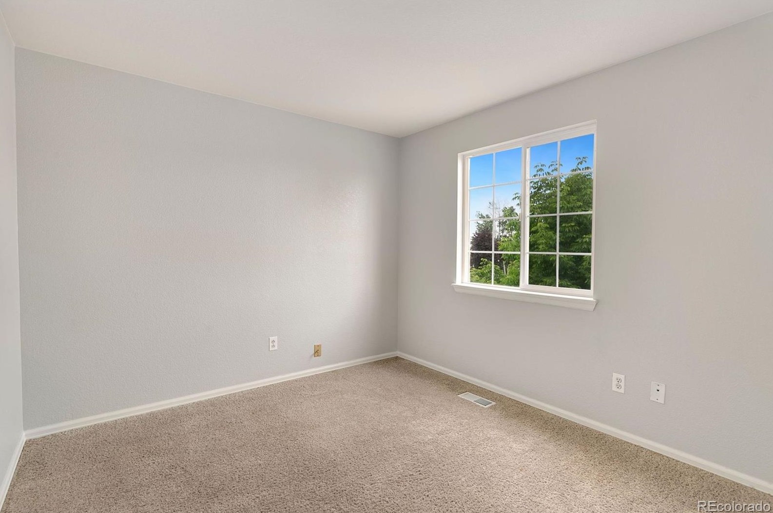 5329 Quail Ct, Littleton CO 80127-3303 exterior