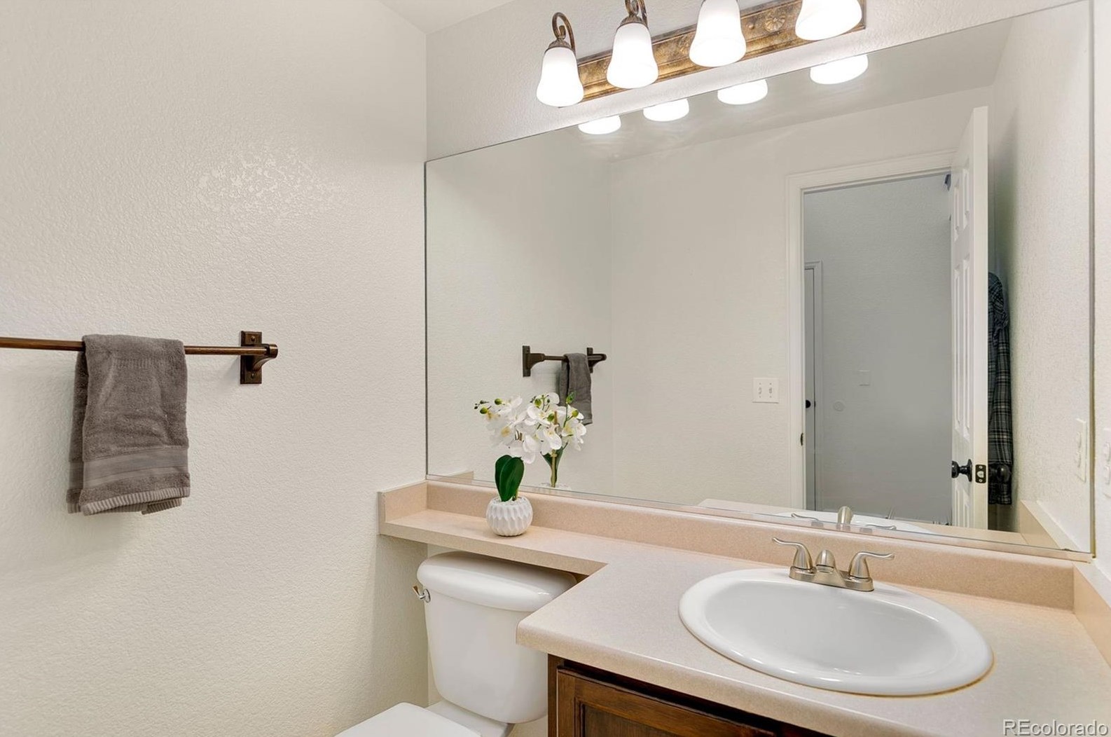 5329 Quail Ct, Littleton CO 80127-3303 exterior