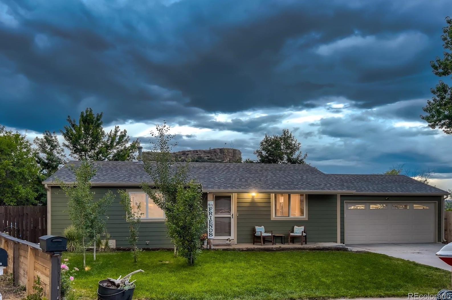 965 Pleasant View St, Castle Rock, CO 80104-1631