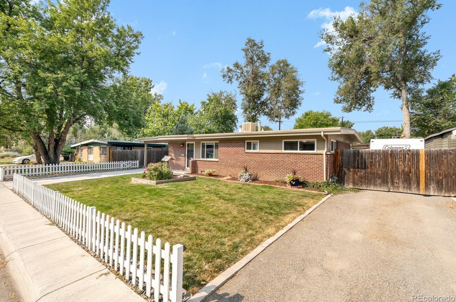 5955 Dudley St, Arvada, CO 80004-5462