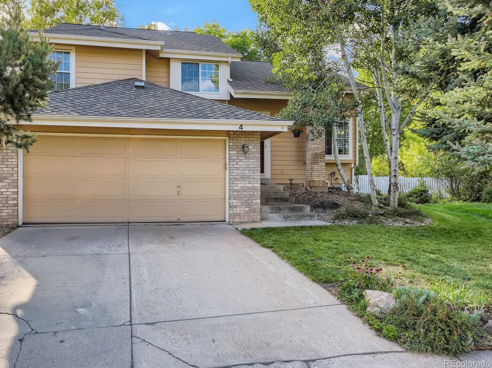 4 Tecoma Cir, Littleton, CO 80127-5730