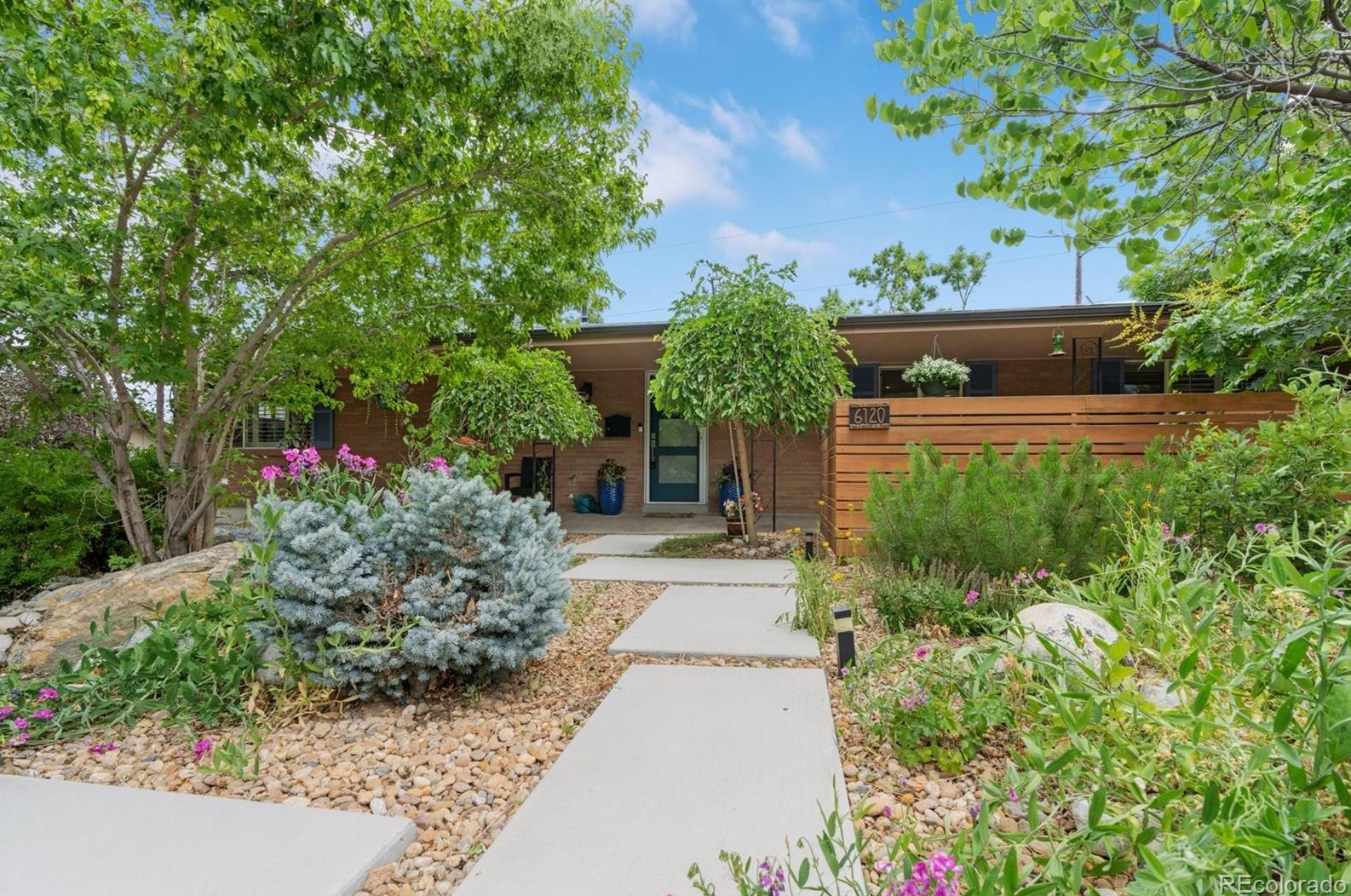 6120 Southwood Dr, Littleton, CO 80121-2453