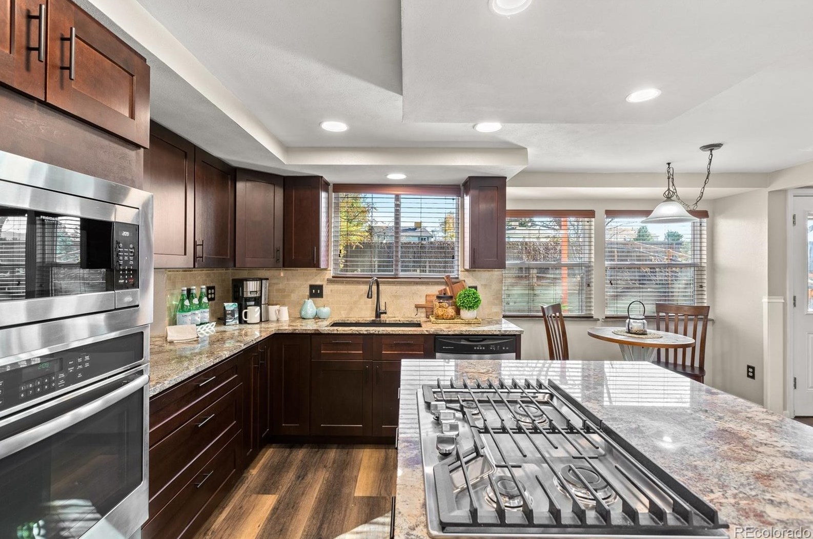 8858 Quarto Ave, Littleton CO 80128-4269 exterior