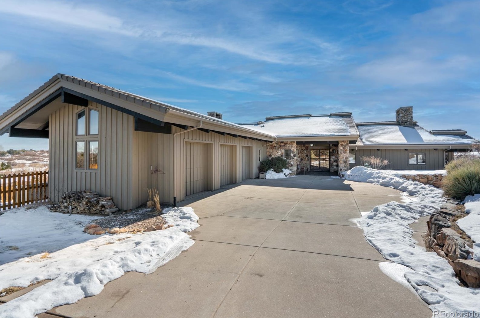 8674 Pinewood Ct, Castle Rock, CO 80108-9249