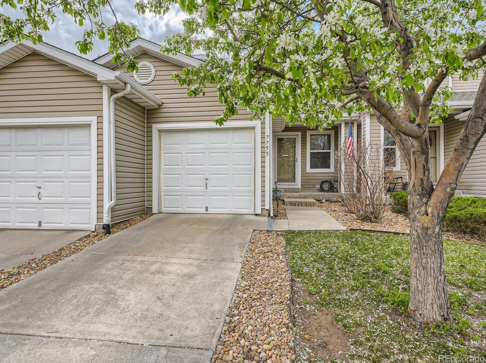 7755 S Kittredge Ct, Englewood, CO 80112