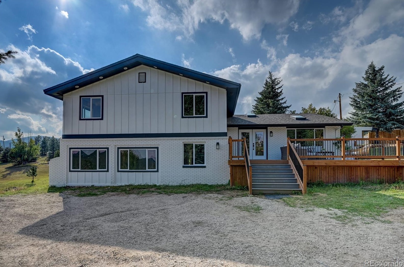 21969 Plateau Cir, Morrison, CO 80465