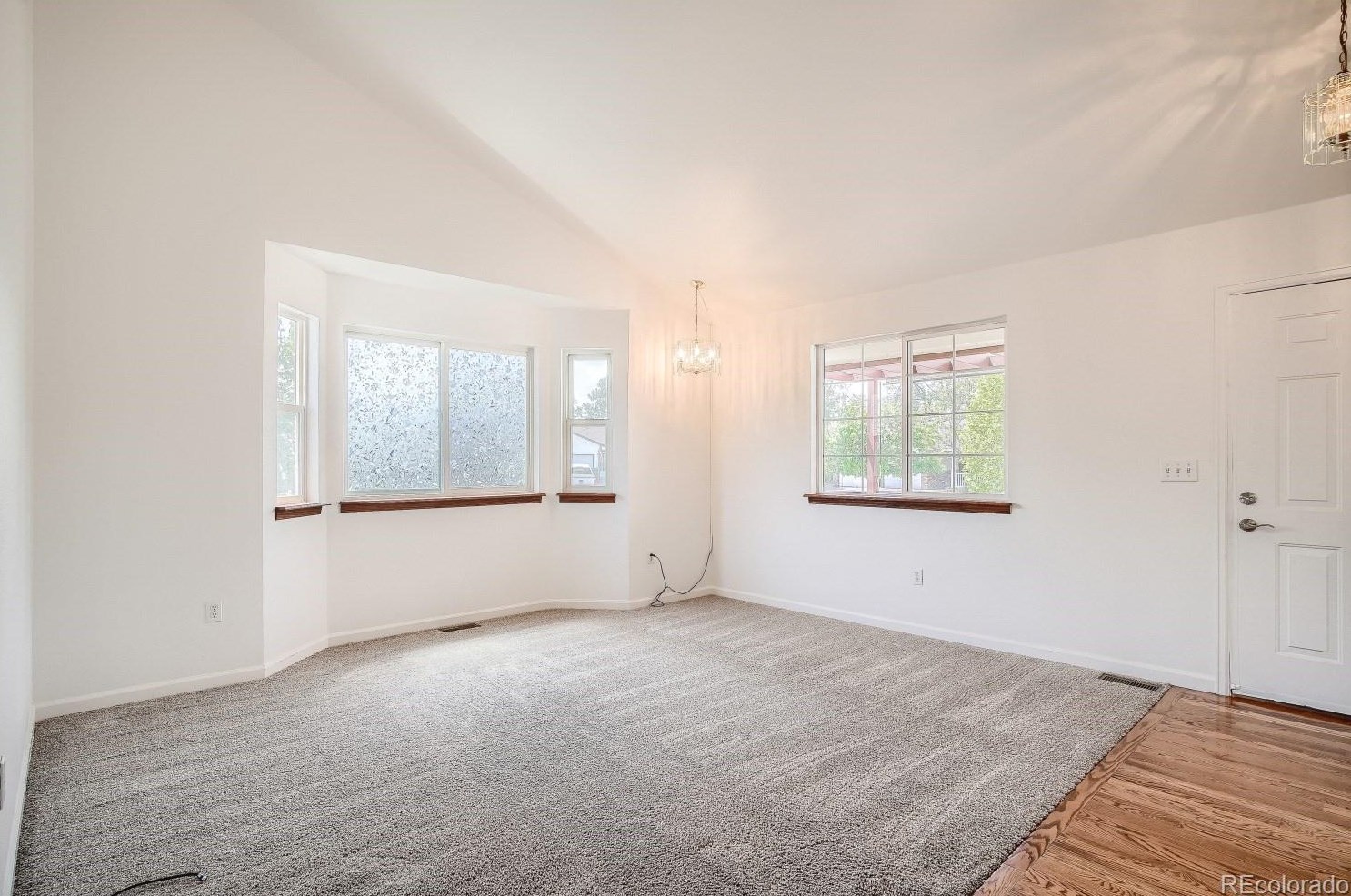 6094 Otis St, Arvada CO  80003-4940 exterior