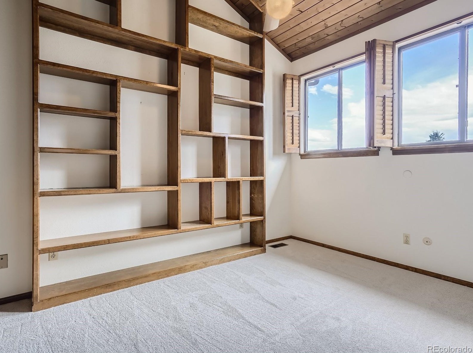 11320 75th Pl, Arvada CO  80005-3526 exterior