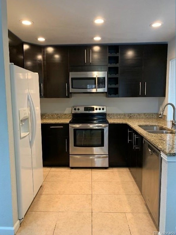 3825 S Atchison Way, Aurora, CO 80014