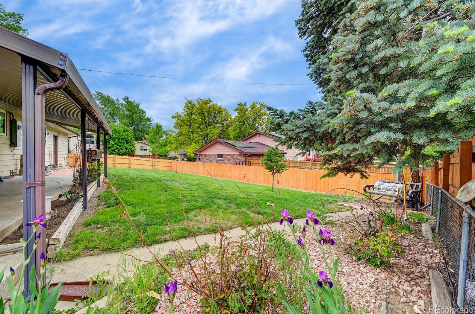 12466 67 Ave, Arvada CO  80003-4320 exterior