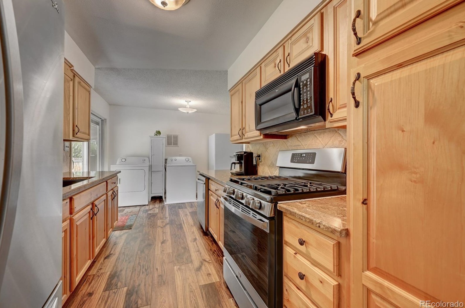 12466 67 Ave, Arvada CO  80003-4320 exterior