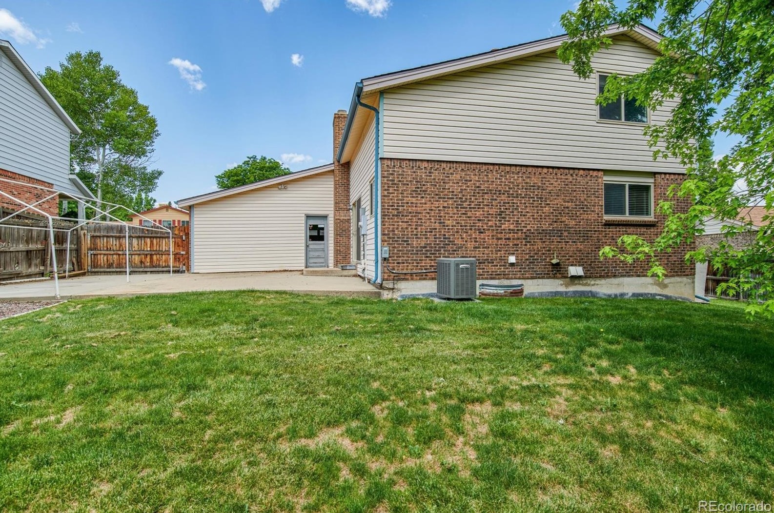 6466 Hoyt Ct, Littleton CO 80127-5929 exterior