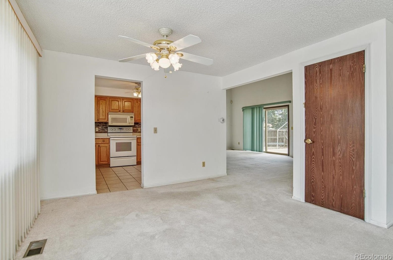 6466 Hoyt Ct, Littleton CO 80127-5929 exterior