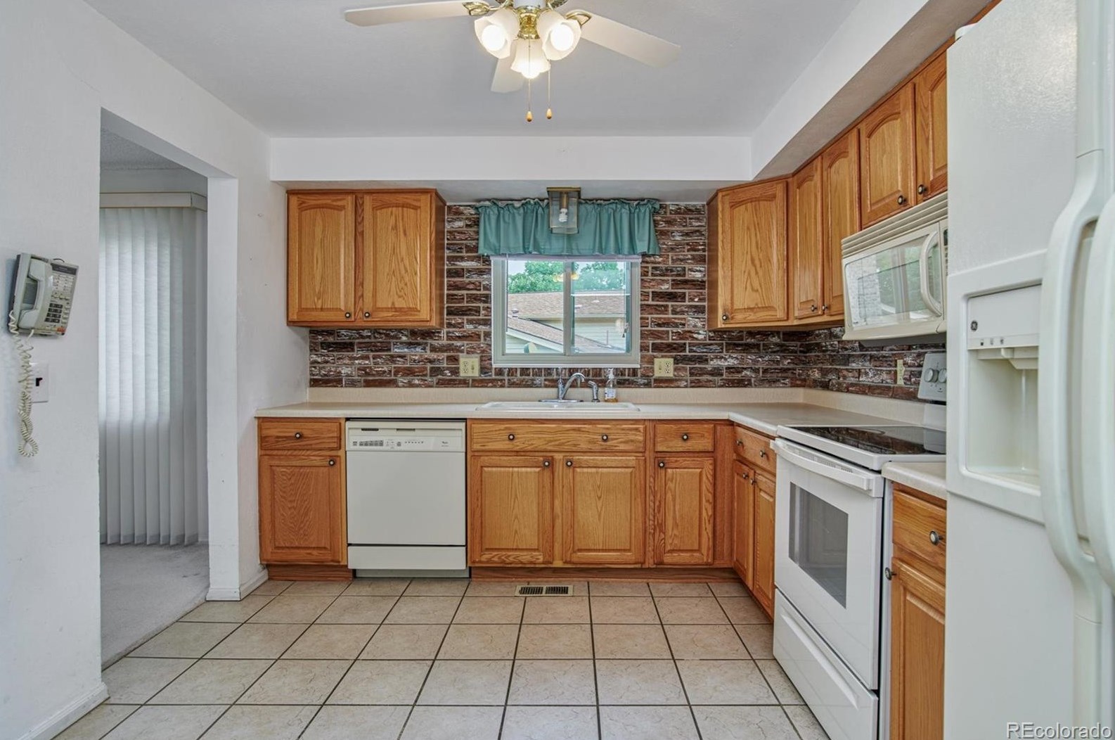 6466 Hoyt Ct, Littleton CO 80127-5929 exterior