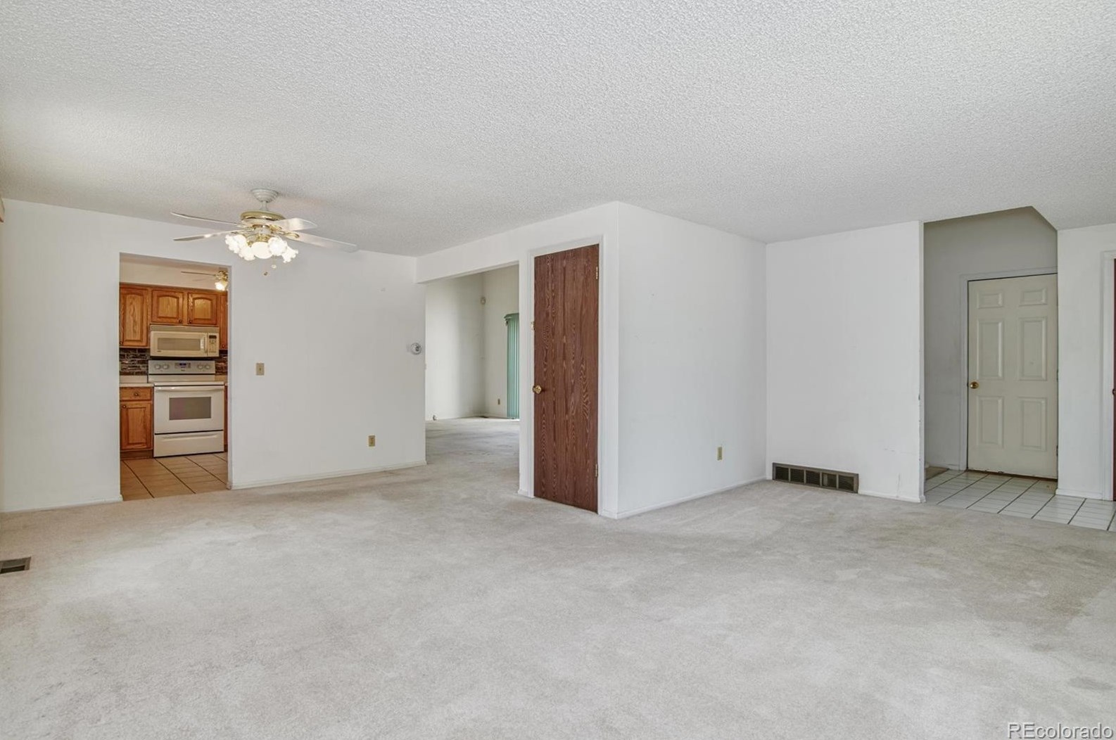 6466 Hoyt Ct, Littleton CO 80127-5929 exterior