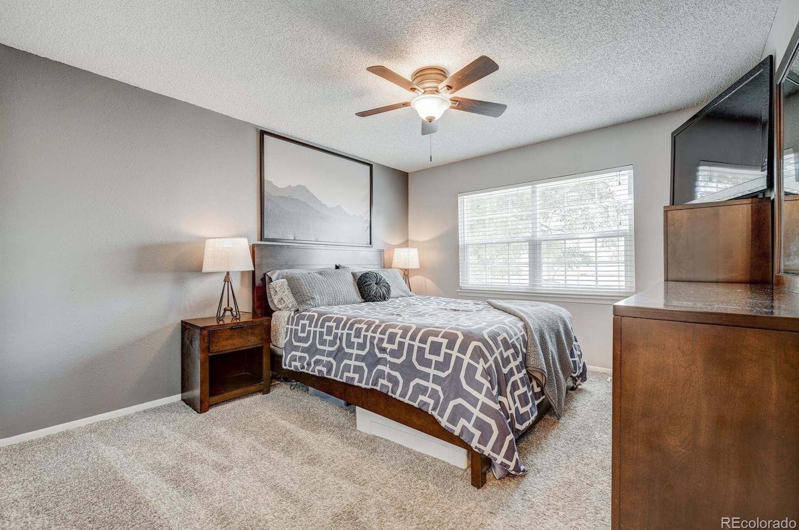 7041 Knolls Way, Littleton CO 80122-1750 exterior