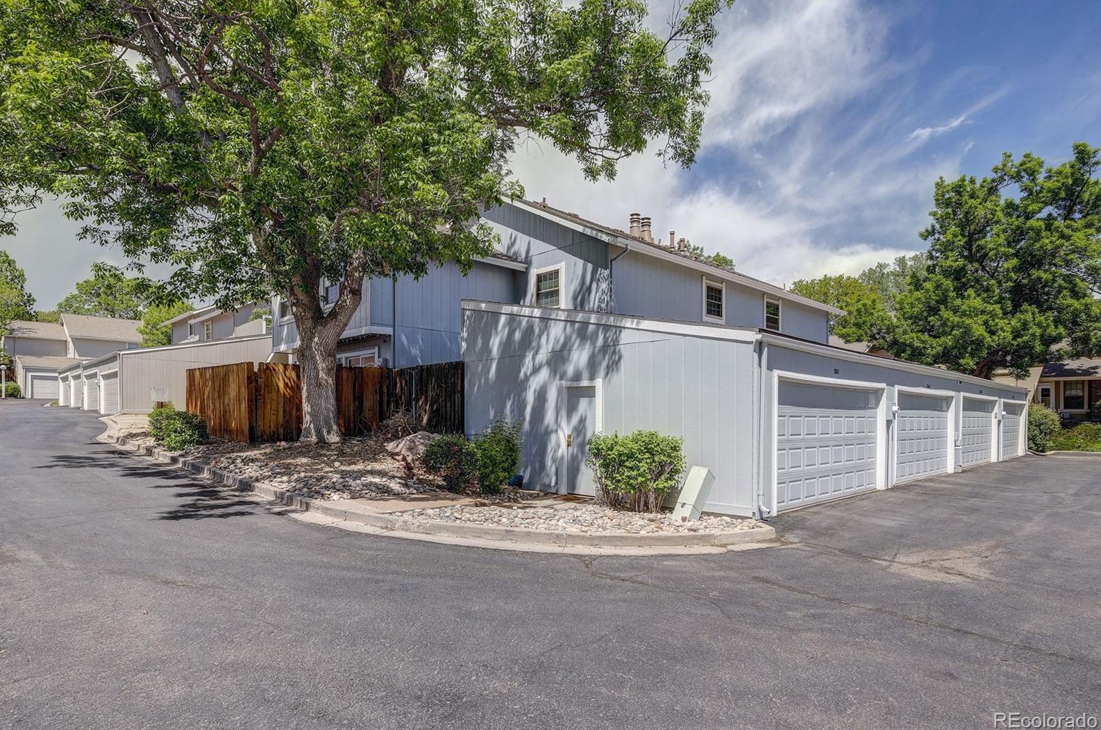 7041 Knolls Way, Littleton CO 80122-1750 exterior