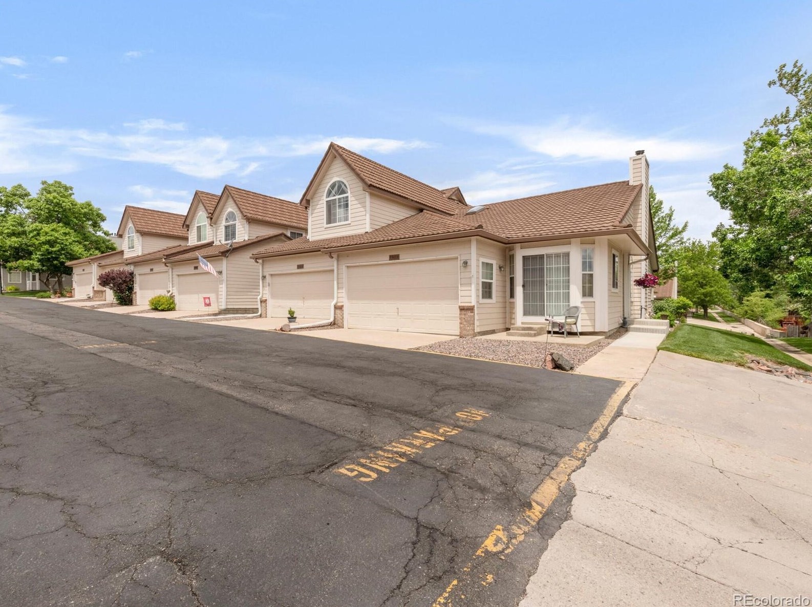 5940 Jellison St, Littleton CO 80123-3469 exterior