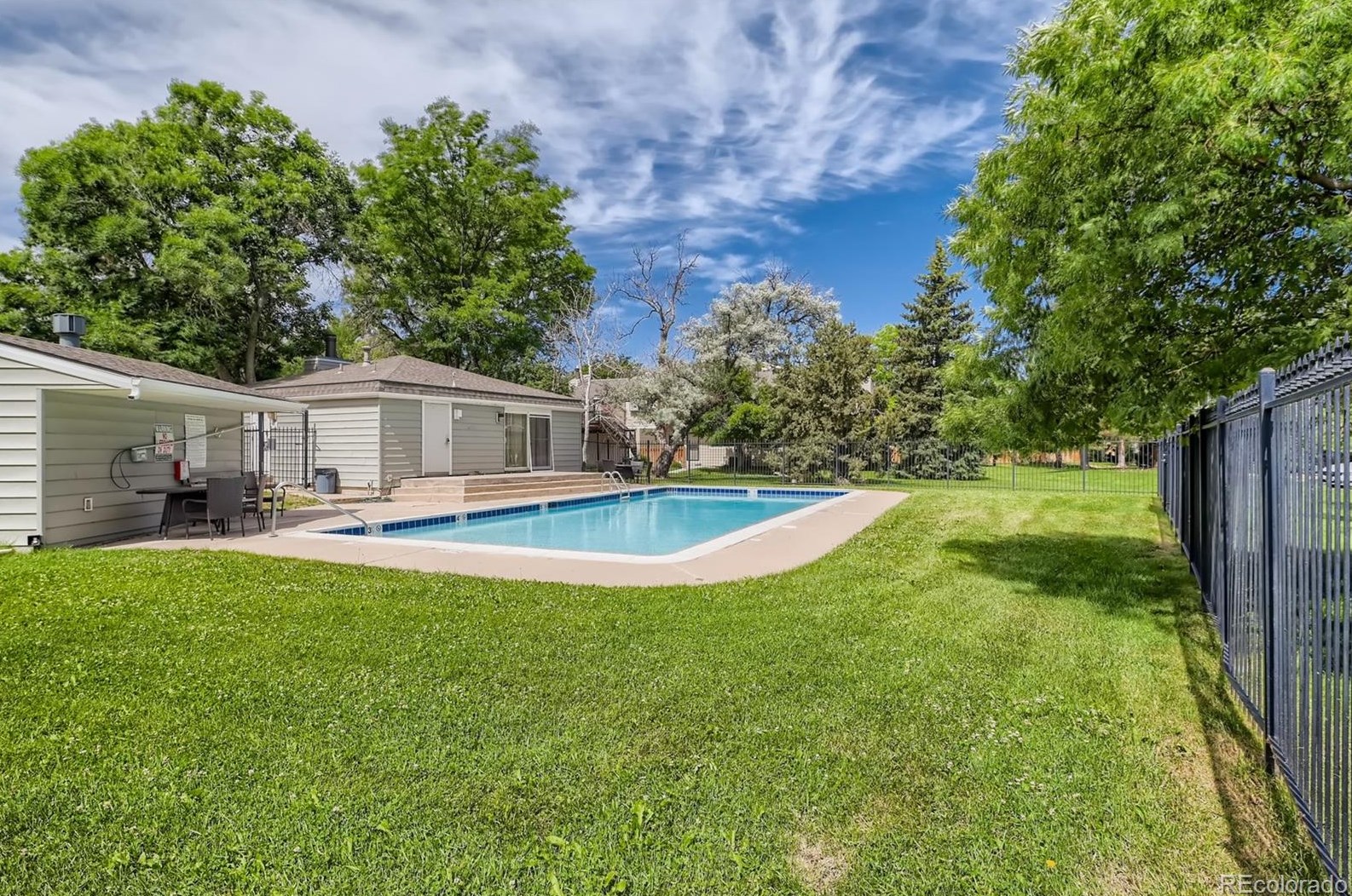 6820 Mississippi Ave, Denver CO  80224-3603 exterior