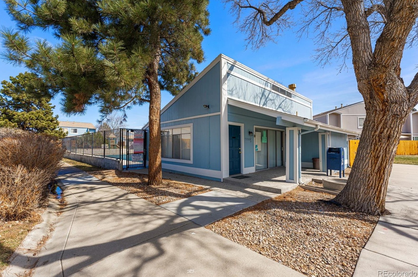 7917 Chase Cir, Arvada CO  80003-2564 exterior