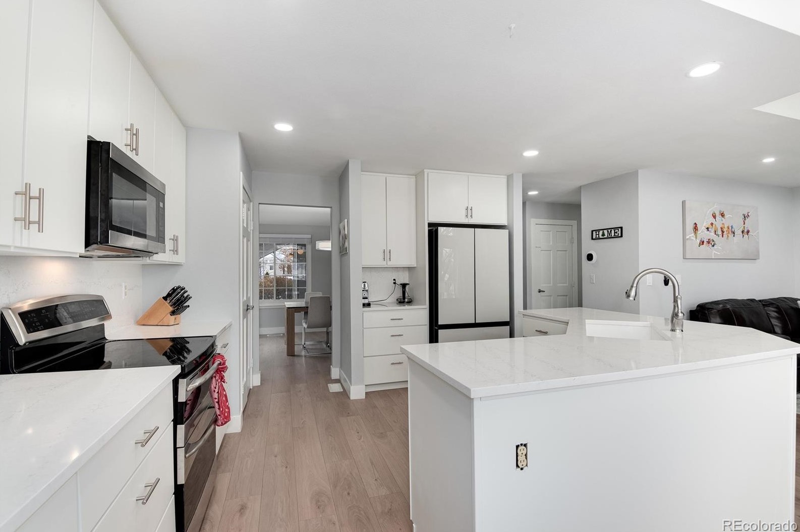 13 Aldershot Ct, Littleton CO  80130-3900 exterior