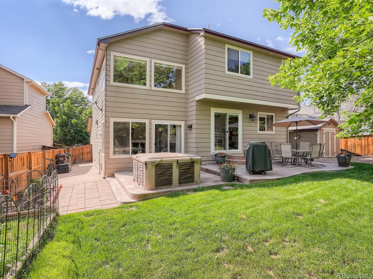 9436 Wolfe Dr, Littleton CO 80129-5796 exterior