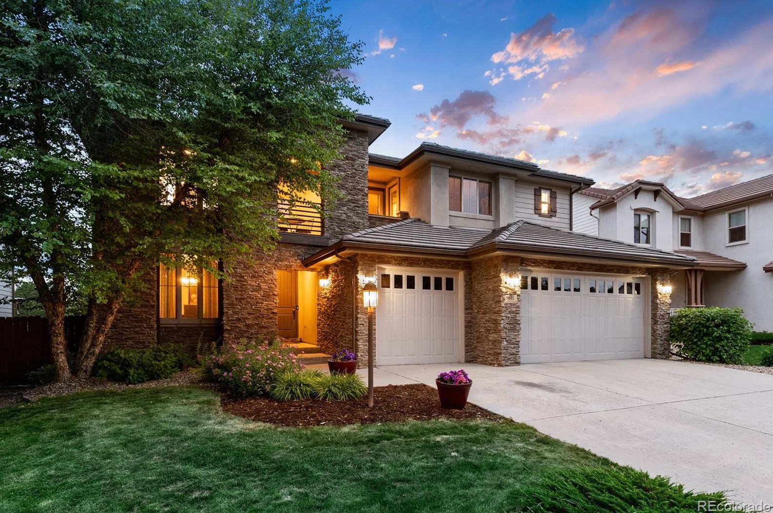 9601 Sunset Hill Dr, Littleton, CO 80124-6795