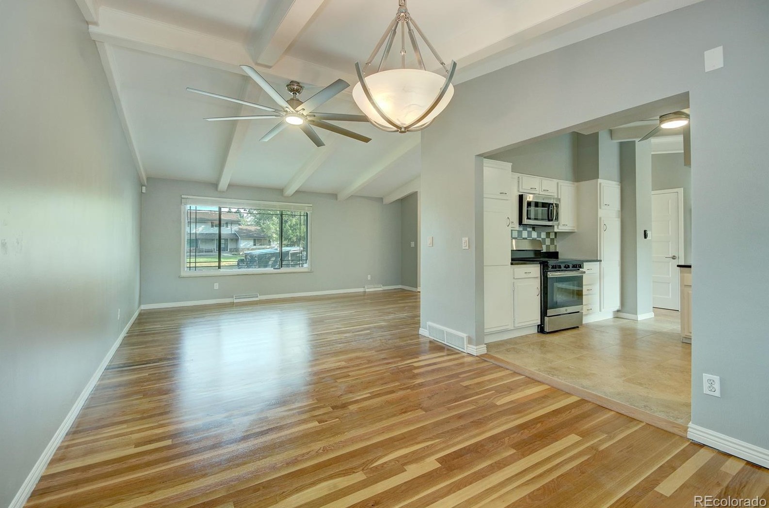 1394 Easter Cir, Littleton CO  80122-1356 exterior