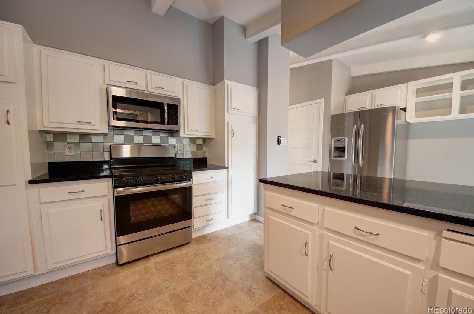 1394 Easter Cir, Littleton CO  80122-1356 exterior