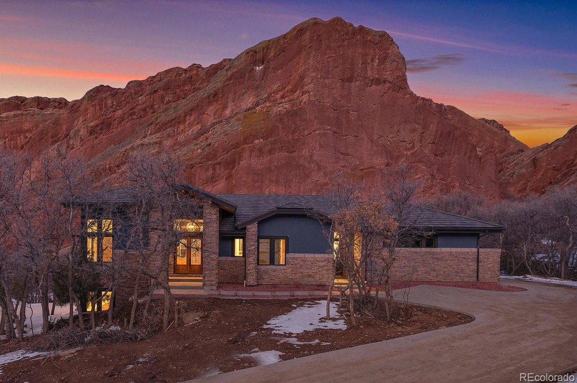 4871 Roxborough Dr, Littleton, CO 80125