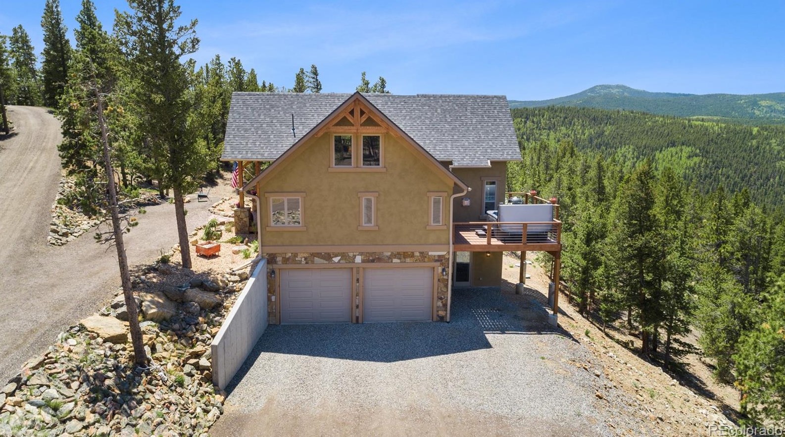 672 Paradise Valley Pkwy, Arvada, CO 80422-6707