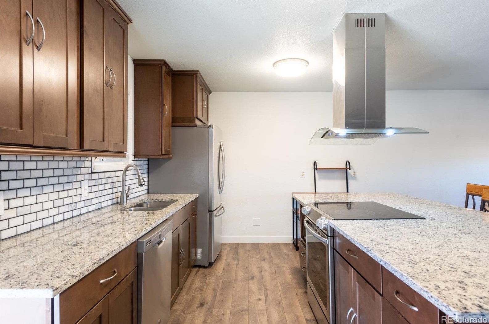 1800 Stuart St, Denver, CO 80219-4421