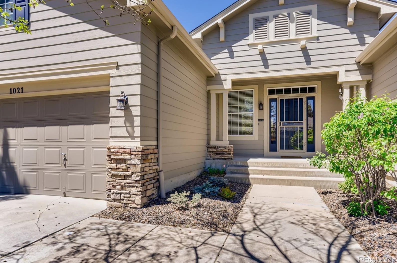 1021 Snow Lily Ct, Castle Rock, CO 80108-8272