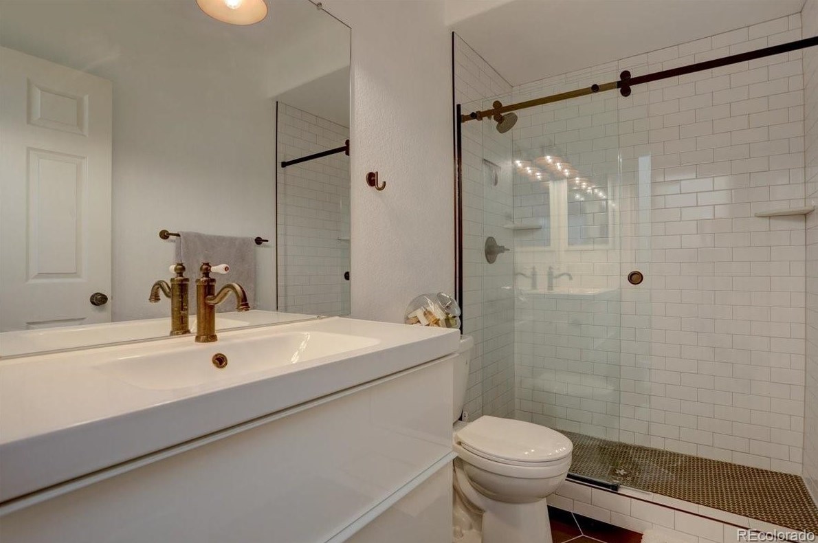 1403 Laurenwood Way, Littleton CO 80129-5615 exterior