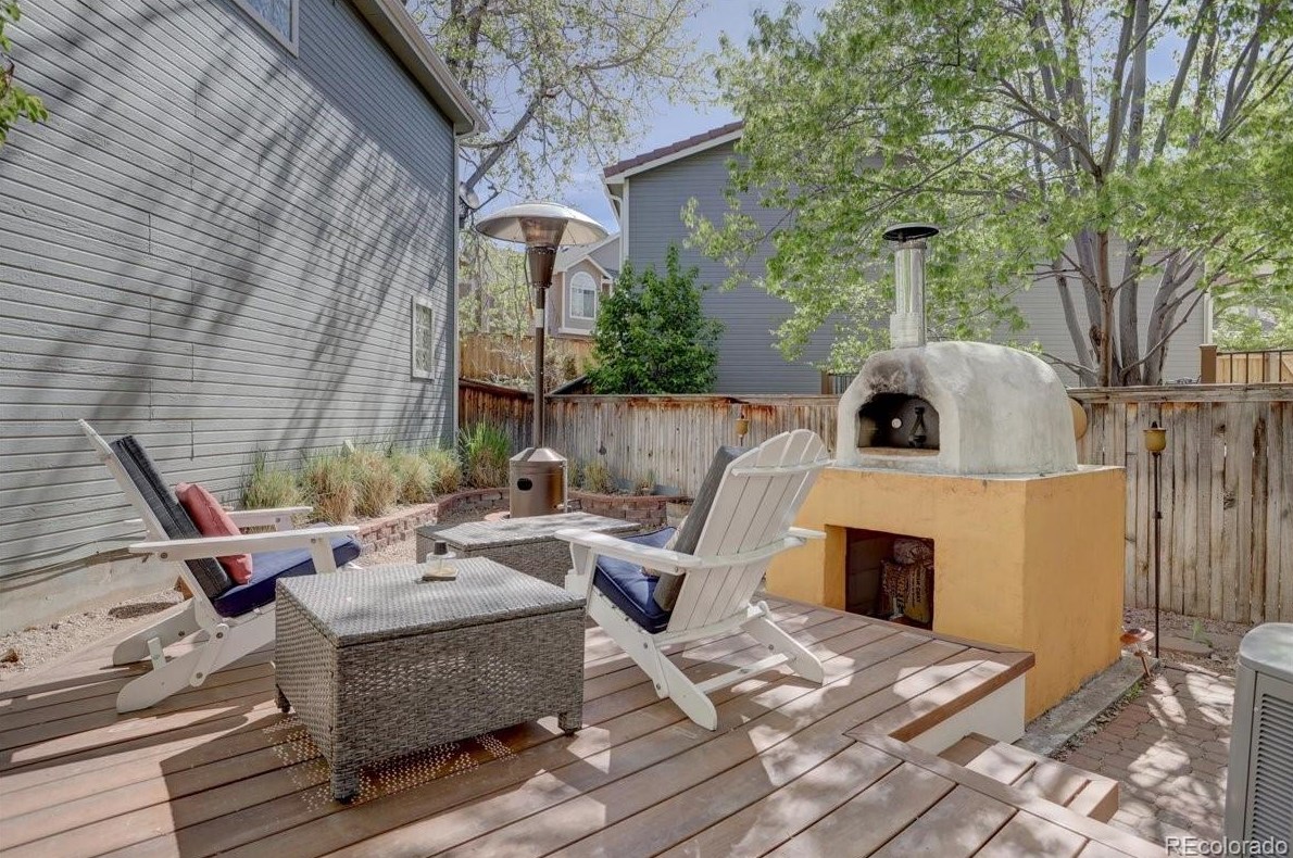 1403 Laurenwood Way, Littleton CO 80129-5615 exterior