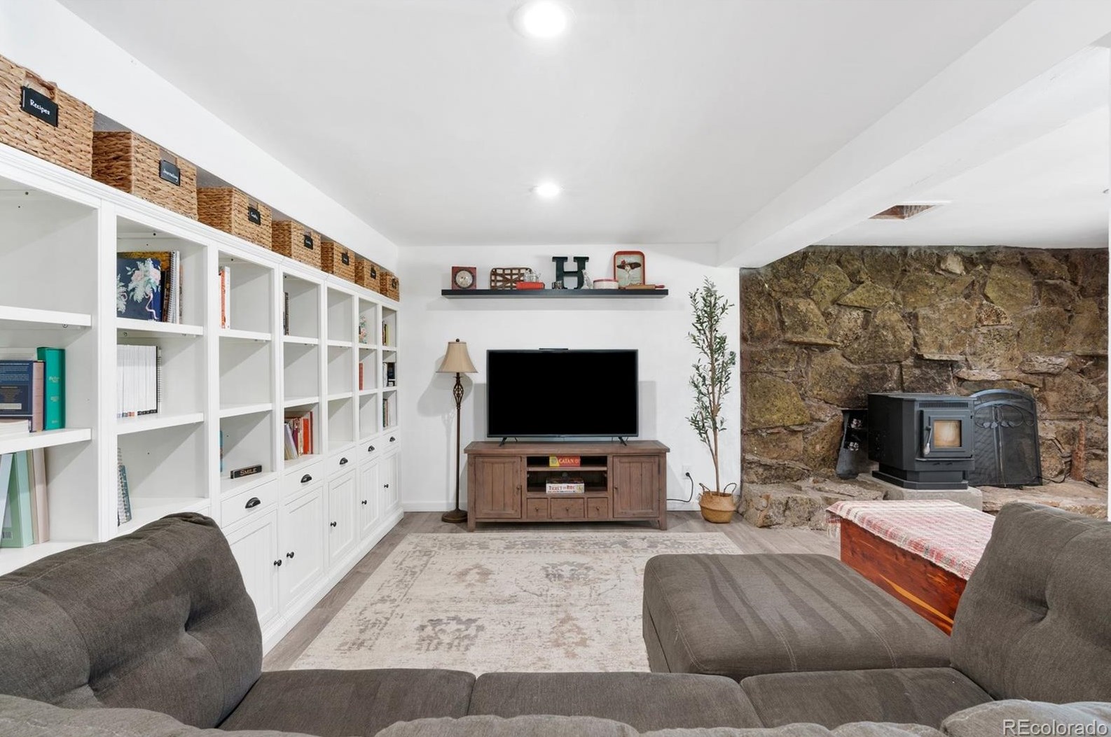 493 Bob Cat Trl, Bailey CO  80421-2183 exterior