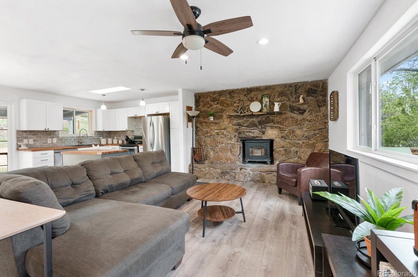 493 Bob Cat Trl, Bailey CO  80421-2183 exterior