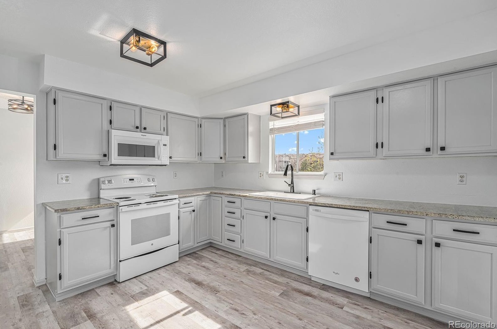 4701 Blazingstar Trl, Castle Rock CO  80109-2830 exterior