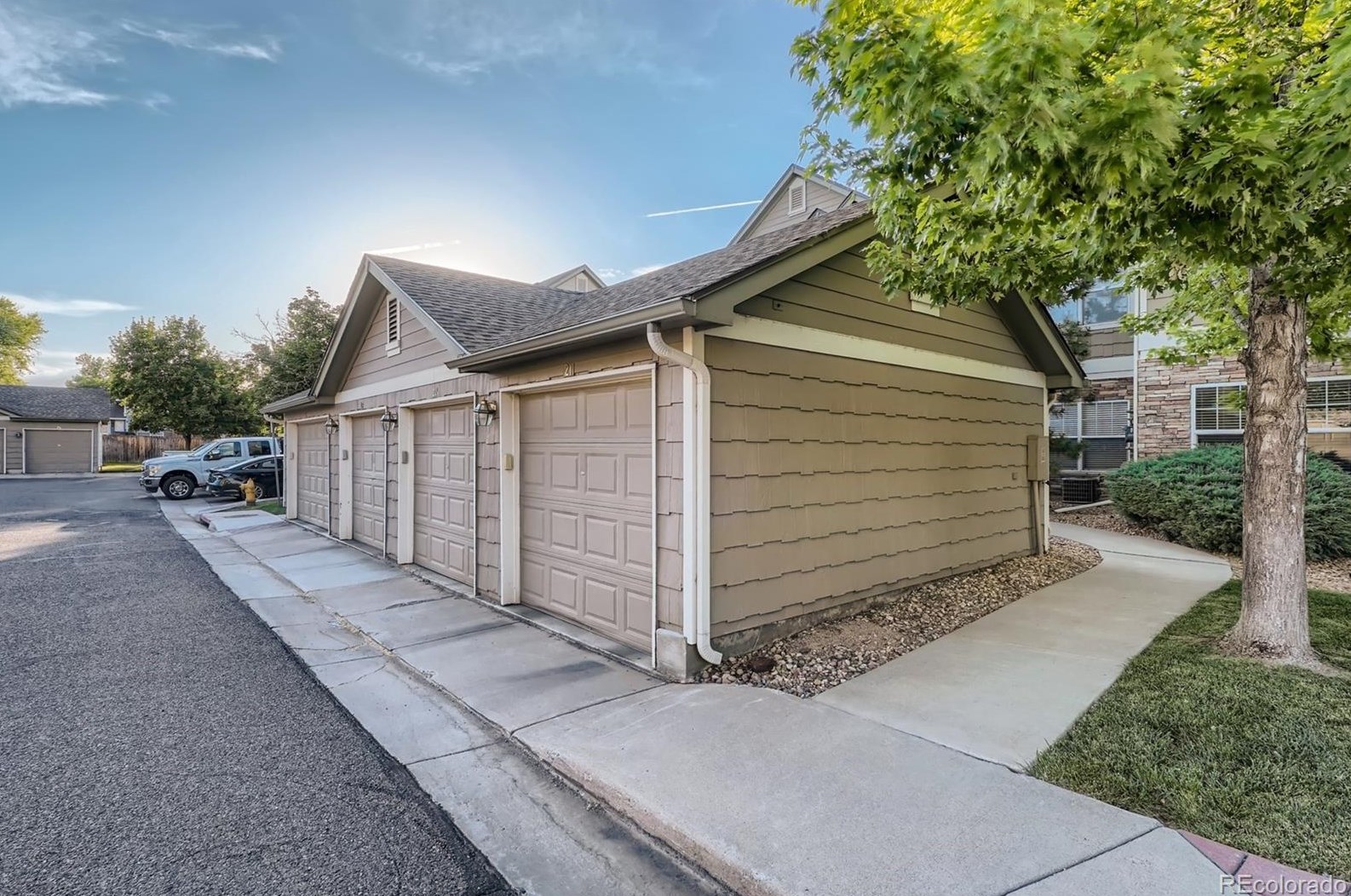 4385 Balsam St, Littleton CO 14104-4601 exterior