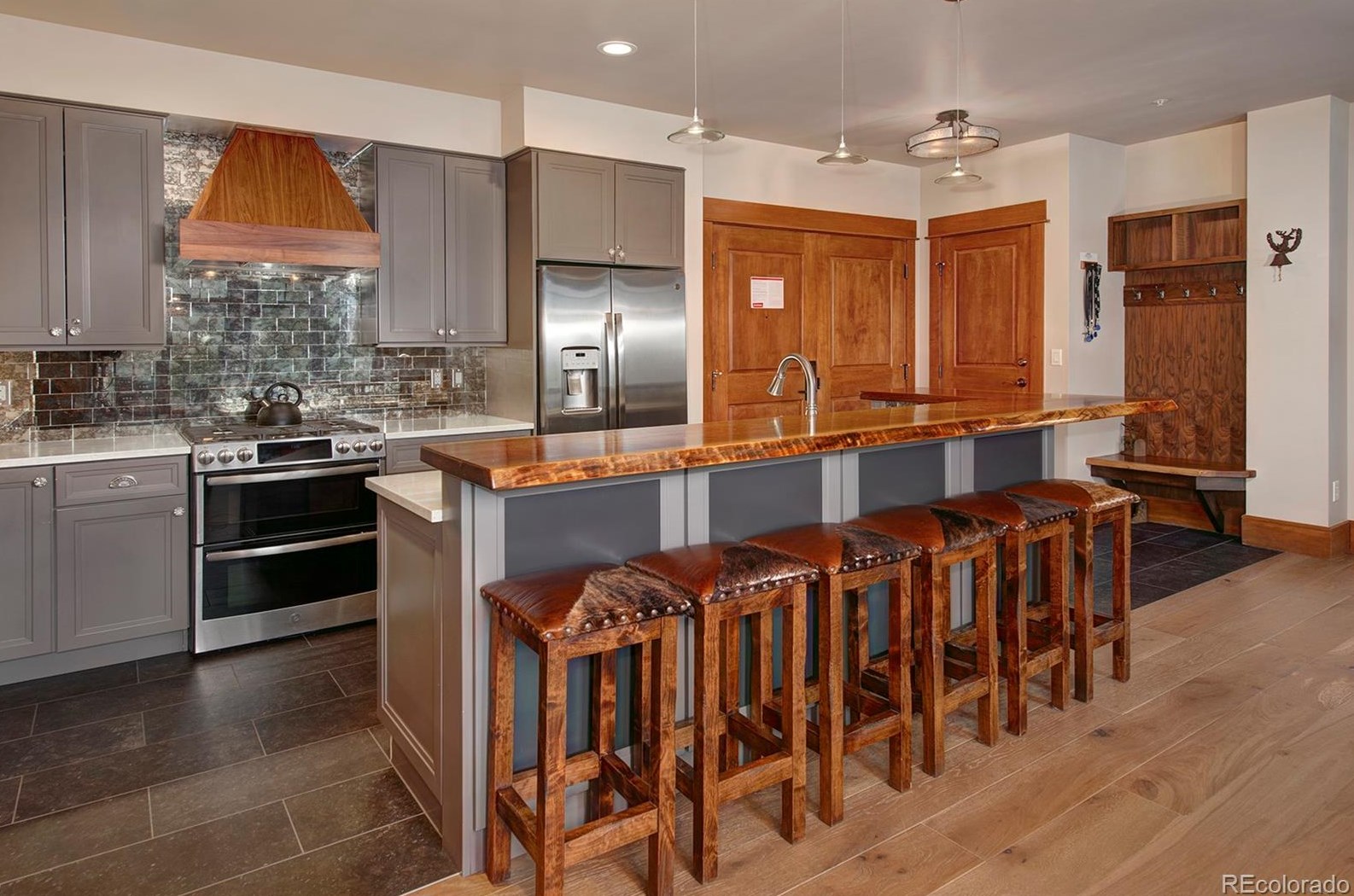 280 Trailhead Dr #3049, Montezuma, CO 80435