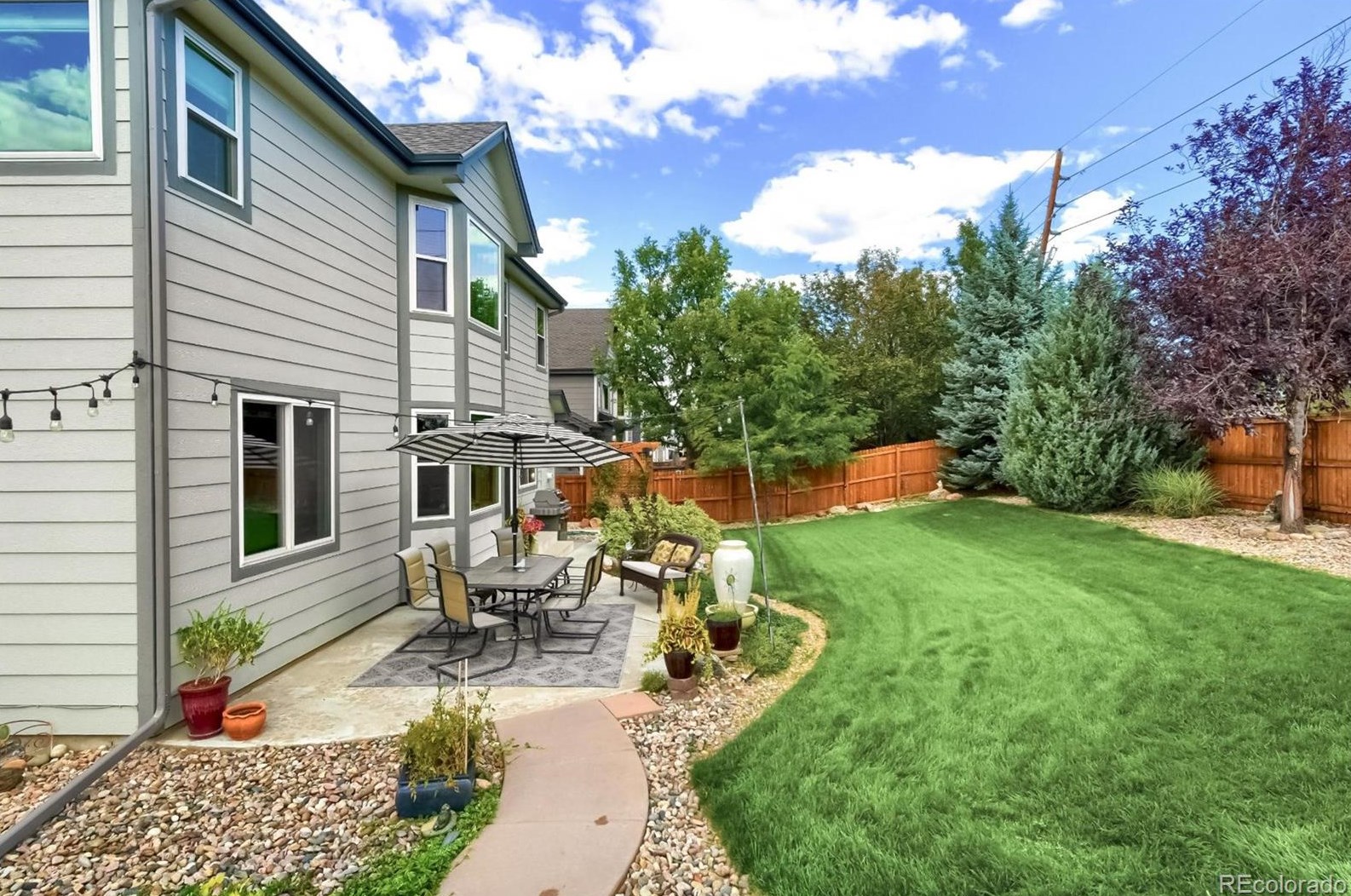 8842 Carr Way, Littleton CO 80127-8589 exterior