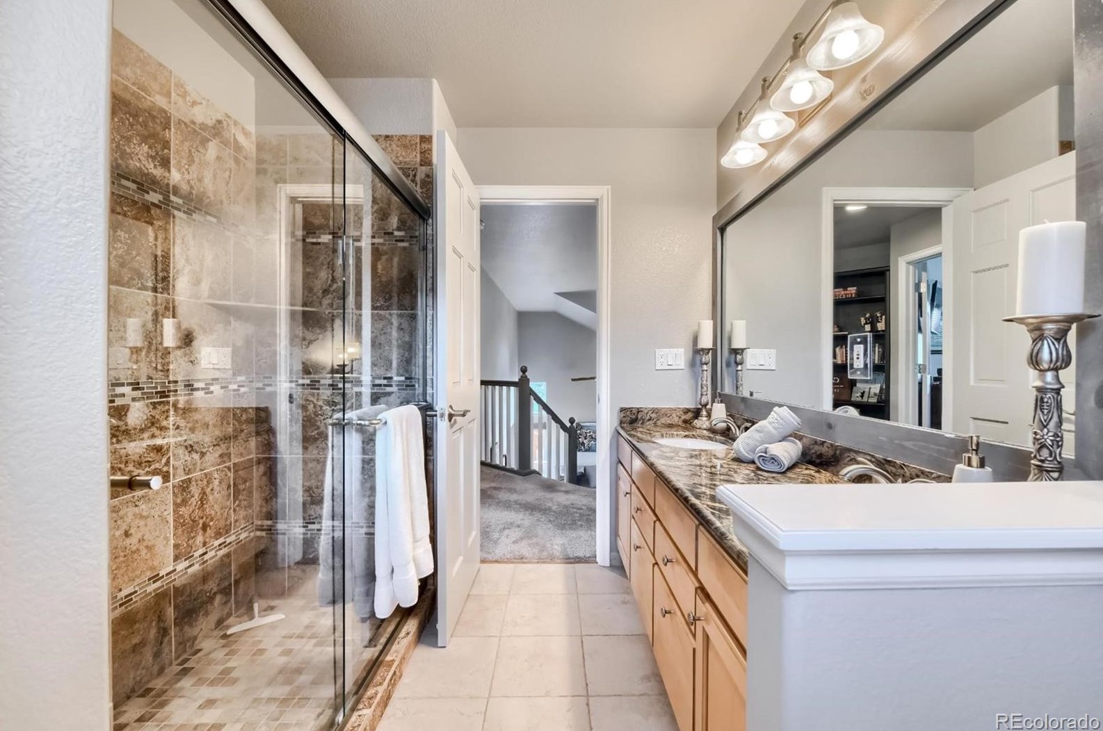 8842 Carr Way, Littleton CO 80127-8589 exterior