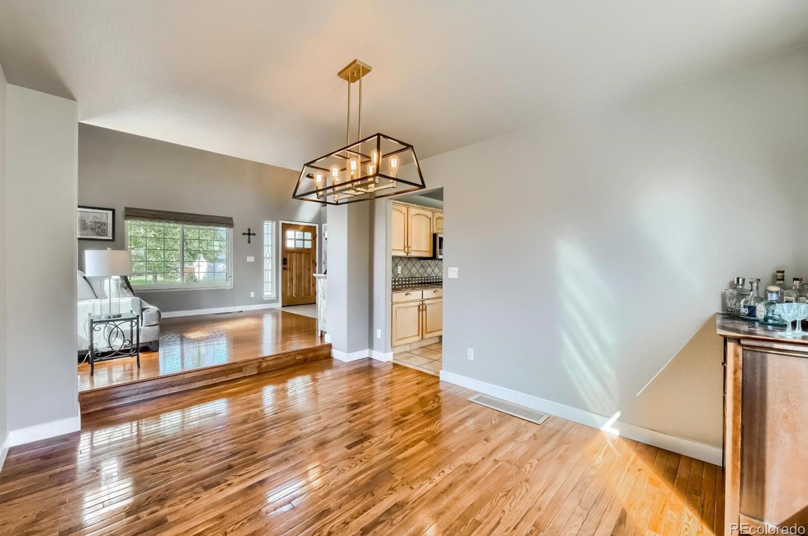 8842 Carr Way, Littleton CO 80127-8589 exterior