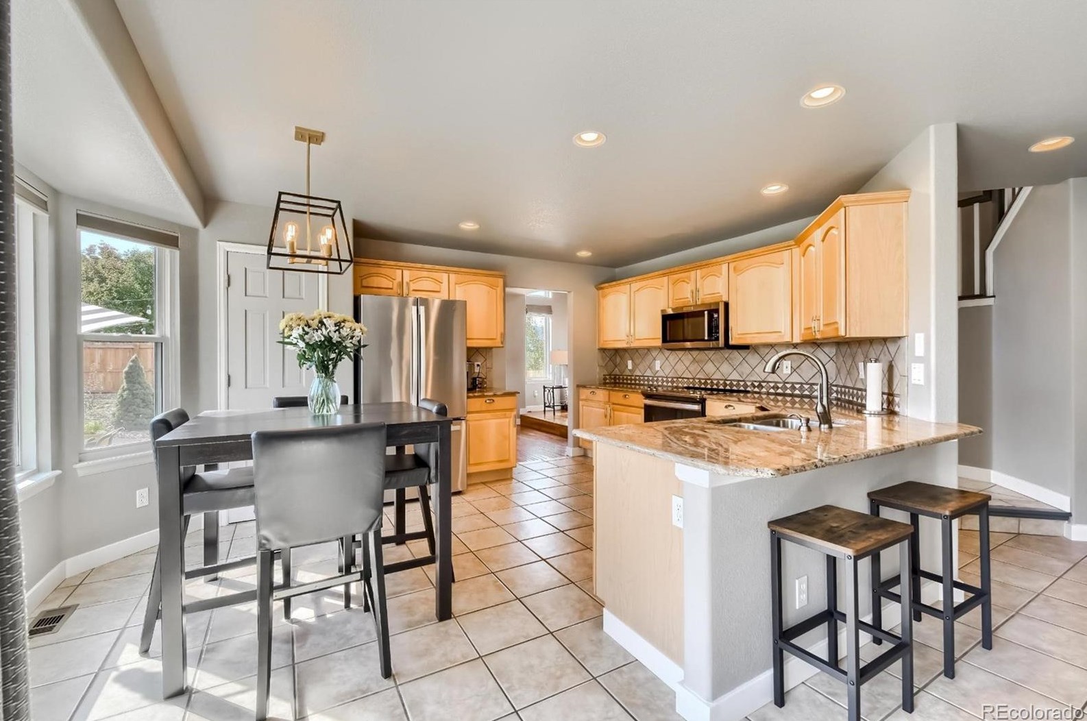 8842 Carr Way, Littleton CO 80127-8589 exterior