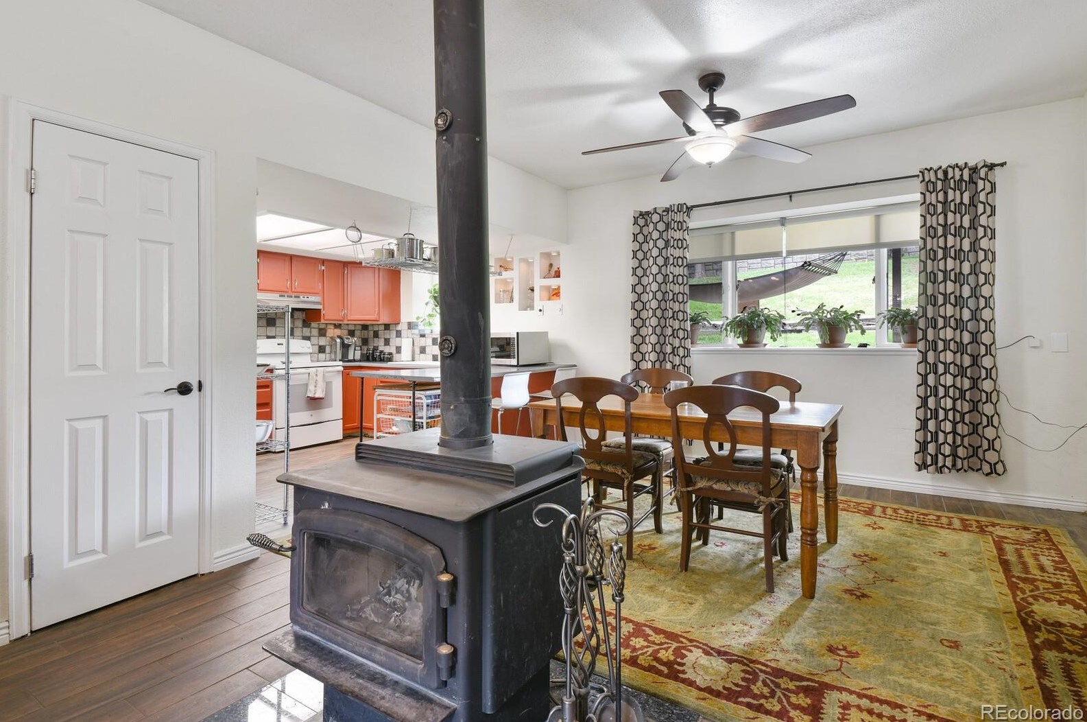 2831 Davies Dr, Littleton CO 80120-2933 exterior