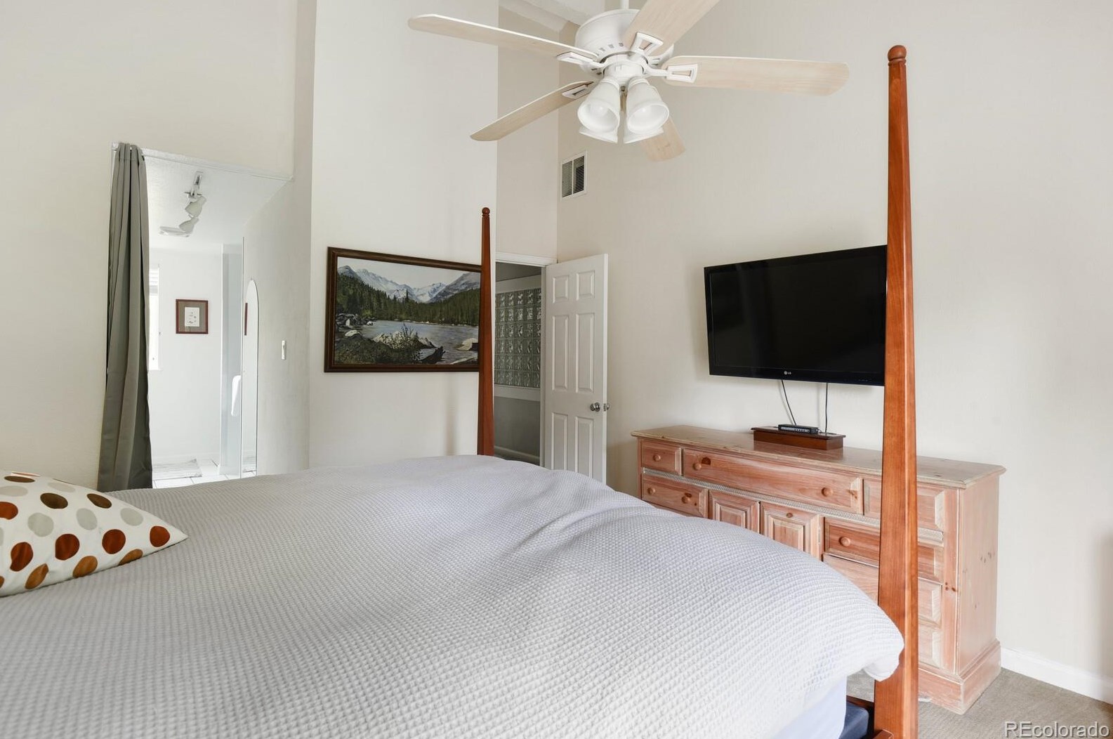 2831 Davies Dr, Littleton CO 80120-2933 exterior