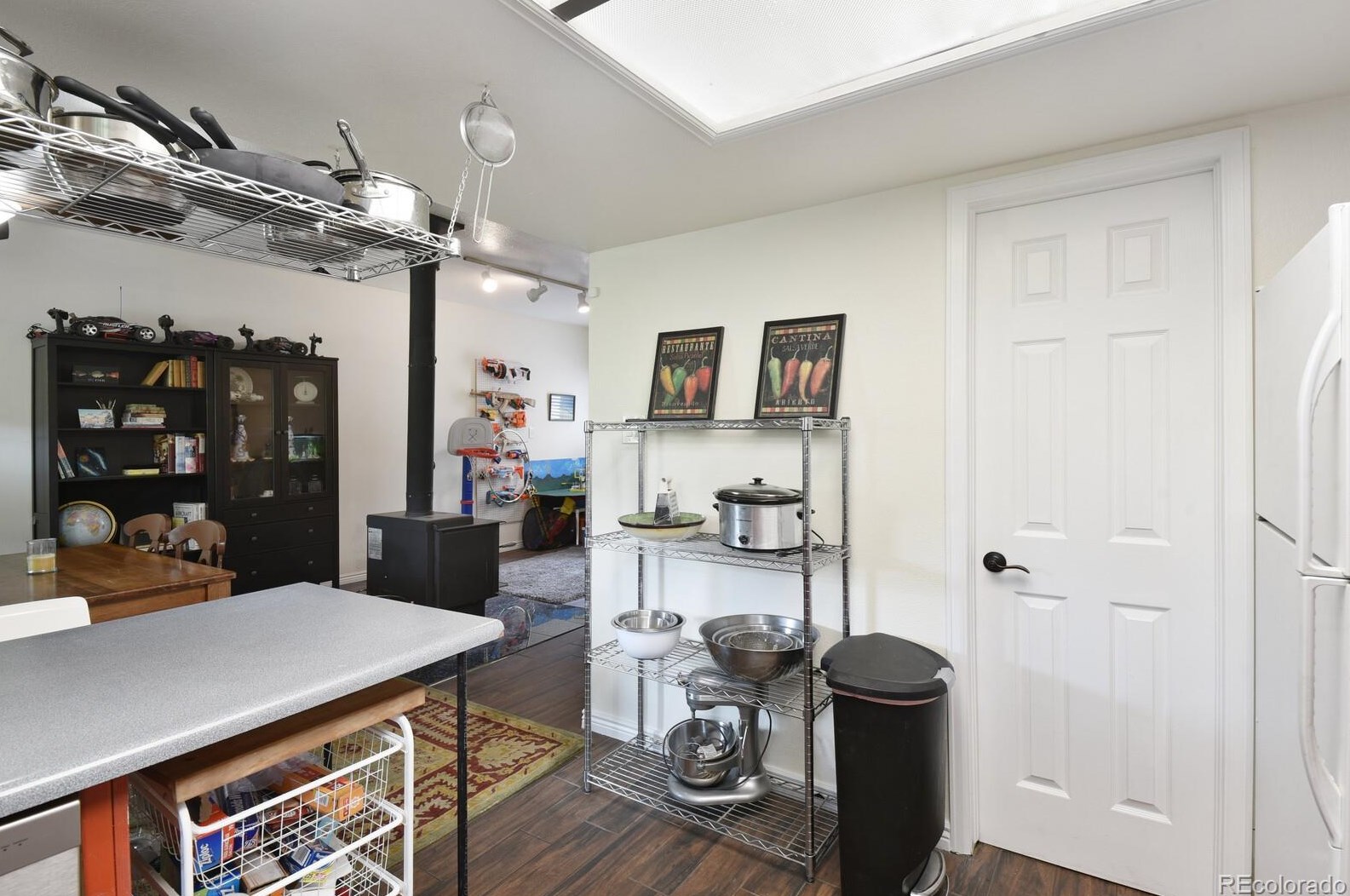 2831 Davies Dr, Littleton CO 80120-2933 exterior