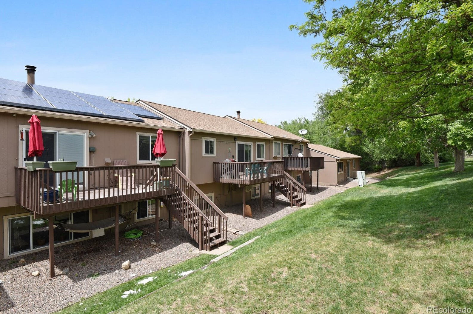 2831 Davies Dr, Littleton CO 80120-2933 exterior