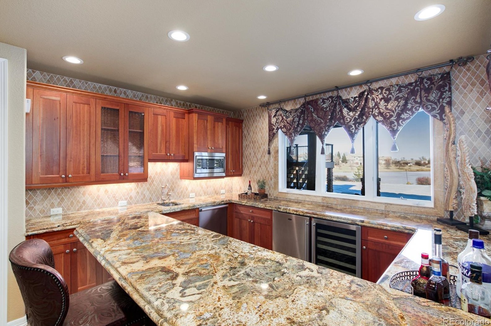 7230 Polo Rdg Dr, Littleton CO 80128-2538 exterior